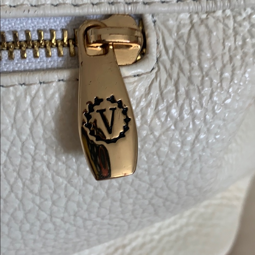 Purse - Picture 3 of 4